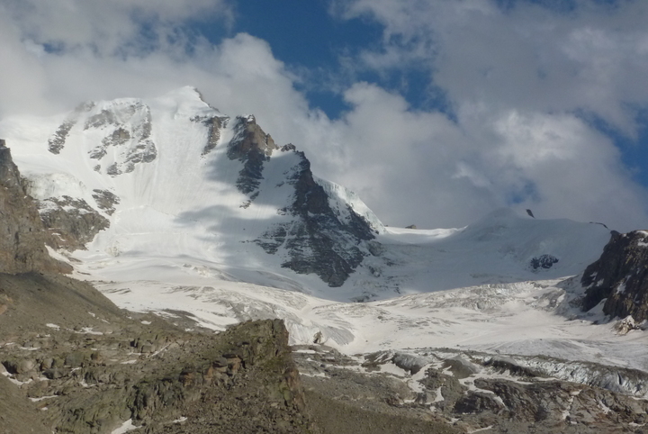 La parete nord-ovest del Gran Paradiso dal rif.Chabod